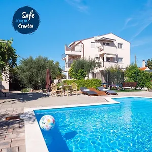 Apartament Zaton